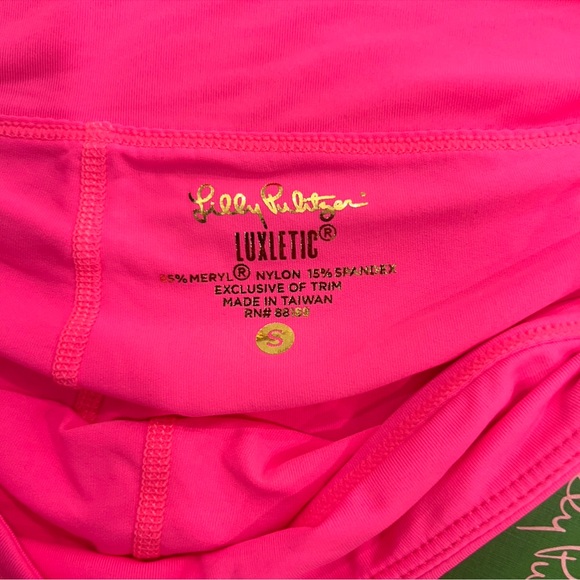 Lilly Pulitzer Luxletic Skort NWT
UPF 50+ 
Meryl Nylon Taye 
Pascha Pink - Picture 5 of 6